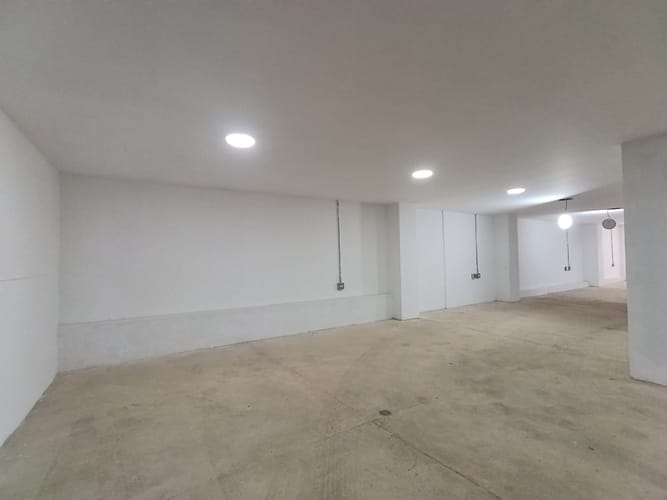Local en arriendo en Los Naranjos, Envigado, 200 m² · foto 9 de 12