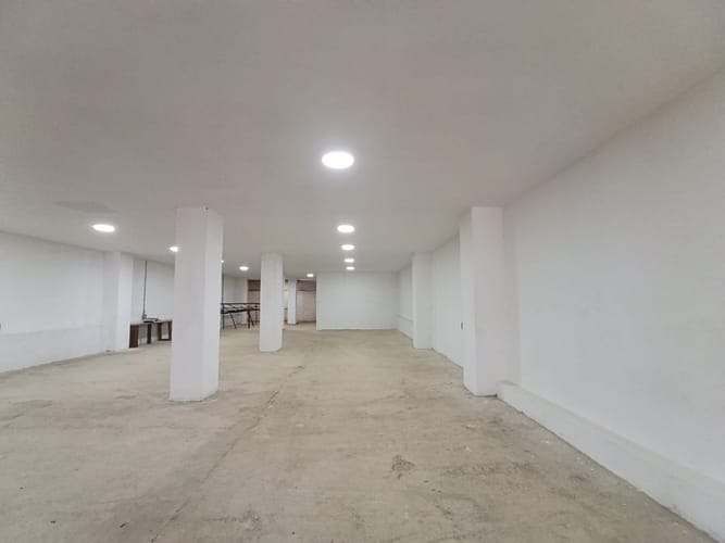 Local en arriendo en Los Naranjos, Envigado, 200 m² · foto 10 de 12