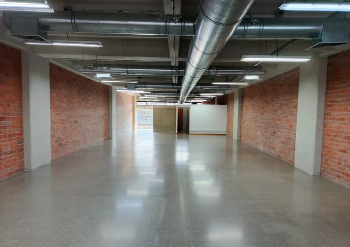 Oficina en arriendo en Santa Fe, Medellín, 196 m² · foto 3 de 4