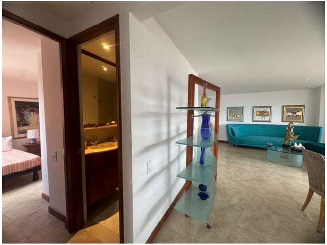 Apartamento de 3 alcobas en venta en Los Naranjos, Medellín, 142 m² · foto 15 de 23