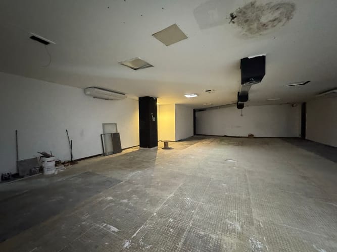 Local en arriendo en Laureles, Medellín, 660 m² · foto 5 de 20