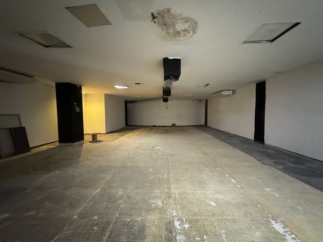 Local en arriendo en Laureles, Medellín, 660 m² · foto 16 de 20