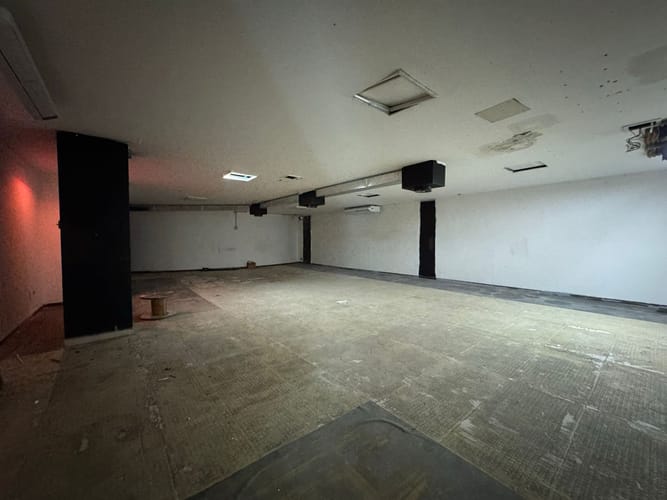 Local en arriendo en Laureles, Medellín, 660 m² · foto 19 de 20