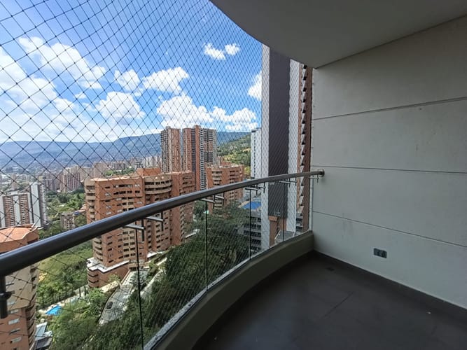 Apartamento de 2 alcobas en arriendo en Las Lomitas, Sabaneta, 100 m² · foto 6 de 20