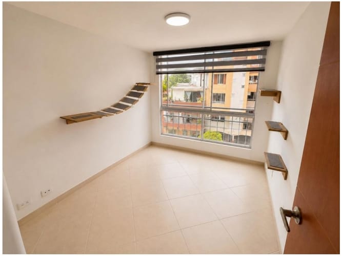 Apartamento de 5 alcobas en venta en La America, Medellín, 120 m² · foto 4 de 12