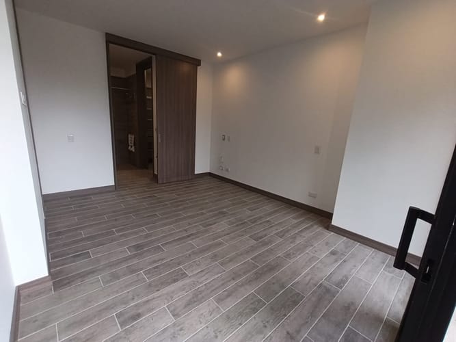 Apartaestudio en arriendo en Urbanización Las Cumbres, Medellín, 52 m² · foto 7 de 20
