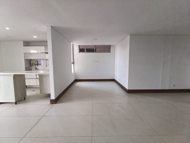 Apartamento de 2 alcobas en arriendo en Las Lomitas, Sabaneta, 100 m² · foto 9 de 20