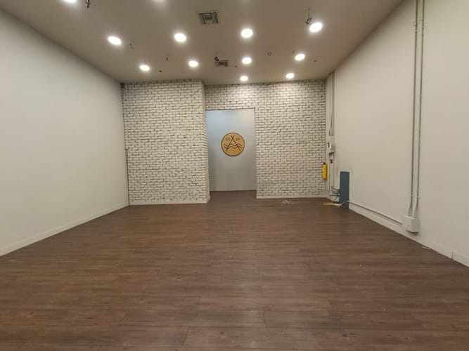 Local en arriendo en La Candelaria, Medellín, 62 m² · foto 2 de 12