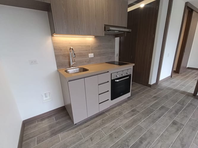 Apartaestudio en arriendo en Urbanización Las Cumbres, Medellín, 52 m² · foto 11 de 20