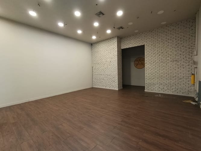 Local en arriendo en La Candelaria, Medellín, 62 m² · foto 4 de 12