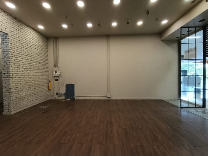 Local en arriendo en La Candelaria, Medellín, 62 m² · foto 6 de 12