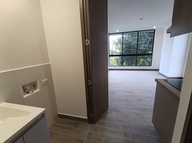 Apartaestudio en arriendo en Urbanización Las Cumbres, Medellín, 52 m² · foto 15 de 20