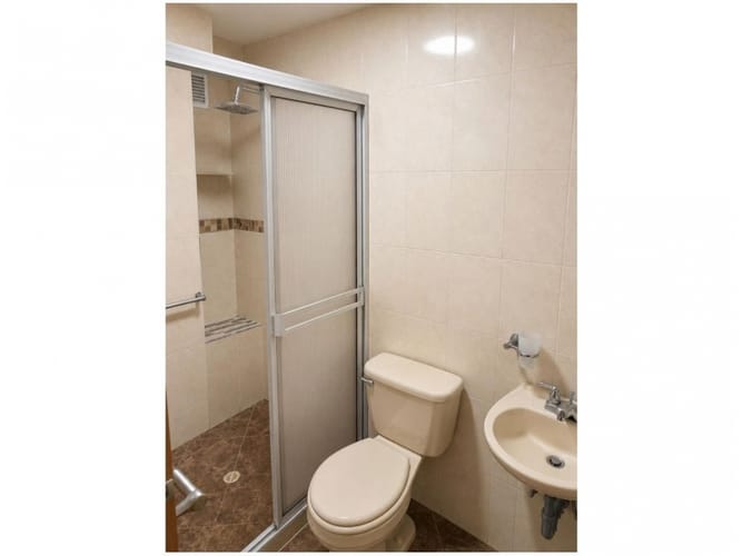 Apartamento de 5 alcobas en venta en La America, Medellín, 120 m² · foto 12 de 12