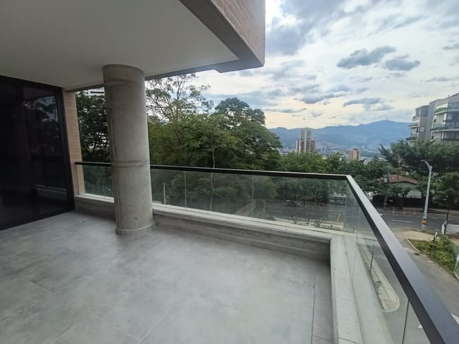 Apartaestudio en arriendo en Urbanización Las Cumbres, Medellín, 52 m² · foto 18 de 20