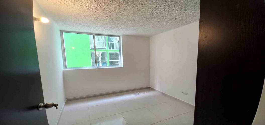 Apartamento de 3 alcobas en venta en Las Violetas Et. Iii, Dosquebradas, 54 m² · foto 3 de 15