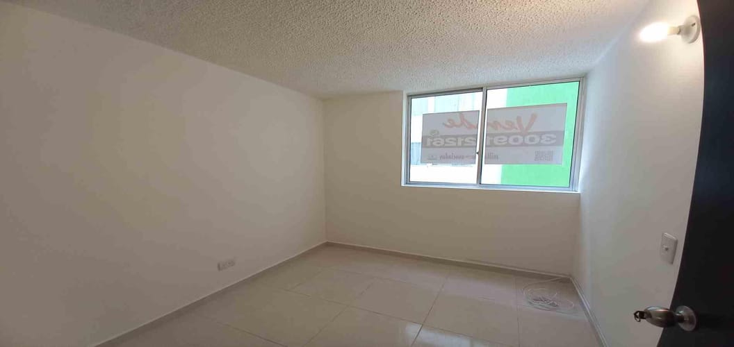 Apartamento de 3 alcobas en venta en Las Violetas Et. Iii, Dosquebradas, 54 m² · foto 5 de 15