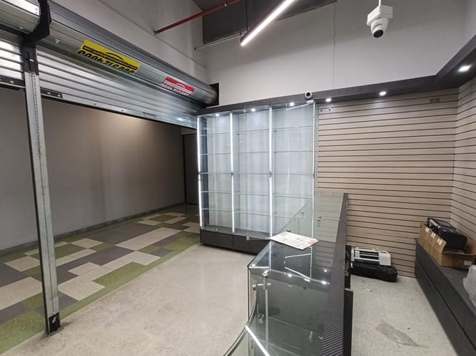 Local en arriendo en Niquia, Bello, 24 m² · foto 6 de 10