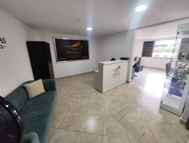 Local en arriendo en Laureles, Medellín, 60 m² · foto 3 de 17
