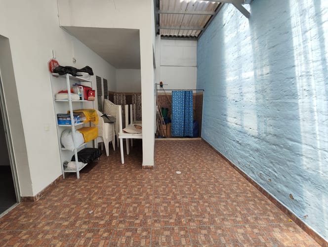 Local en arriendo en Laureles, Medellín, 165 m² · foto 2 de 18