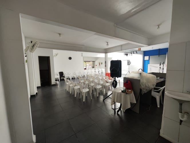 Local en arriendo en Laureles, Medellín, 165 m² · foto 3 de 18