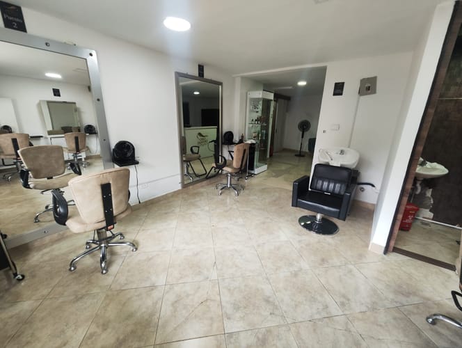 Local en arriendo en Laureles, Medellín, 60 m² · foto 12 de 17