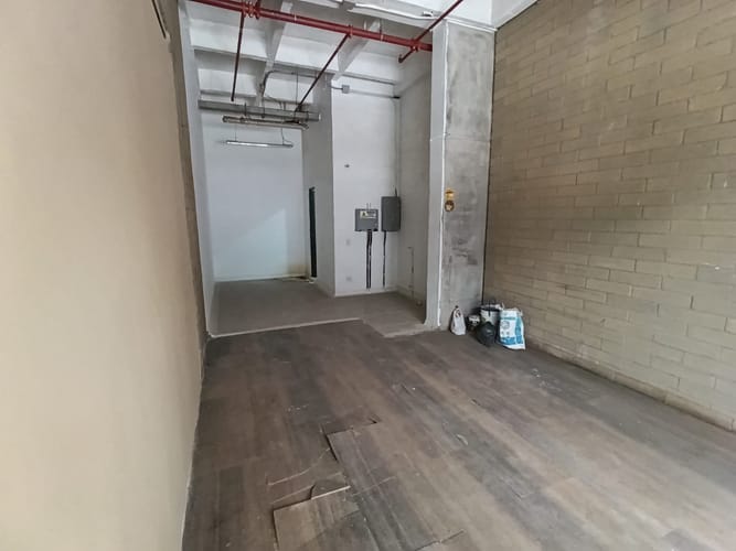 Local en arriendo en Cristo Rey, Medellín, 43 m² · foto 5 de 10