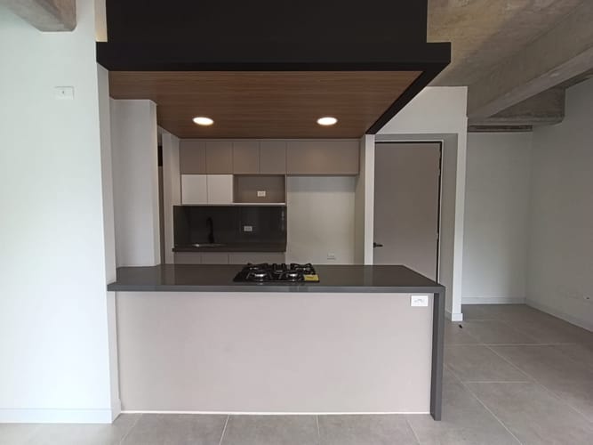 Apartamento de 2 alcobas en arriendo en El Retiro, 57 m² · foto 2 de 13