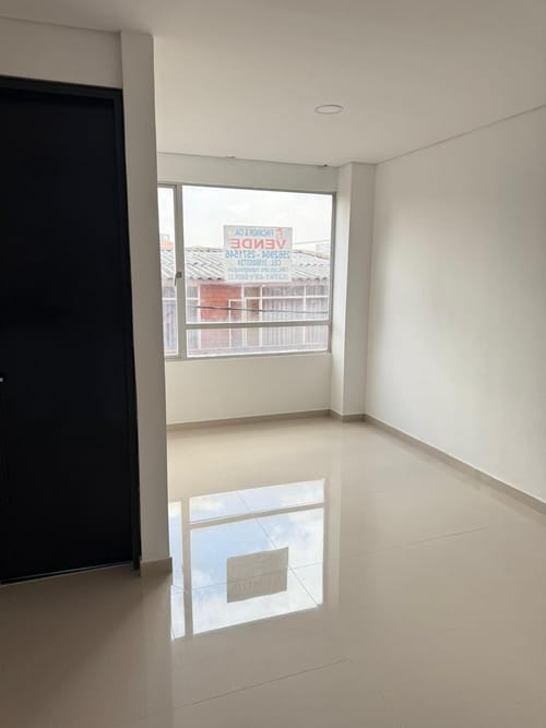 Apartaestudio en venta en Rionegro, Bogotá, 31 m² · foto 3 de 24