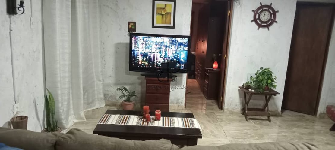 Alquiler Casa 1 Dormitorio Colonia Nicolich patio y garaje · Foto 3