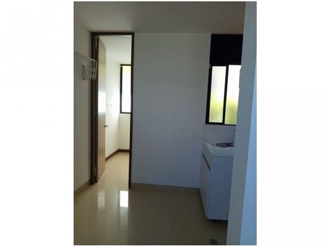 Casa de 3 alcobas en venta en El Tesoro, Medellín, 280 m² · foto 18 de 24