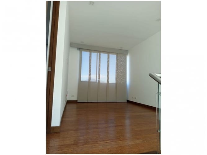 Casa de 3 alcobas en venta en El Tesoro, Medellín, 280 m² · foto 22 de 24