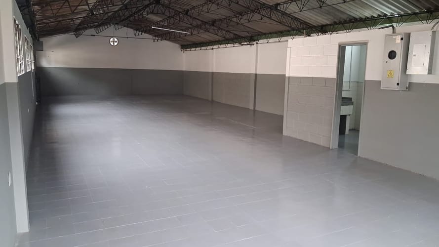 Bodega en arriendo en El Poblado, Medellín, 149 m² · foto 7 de 9