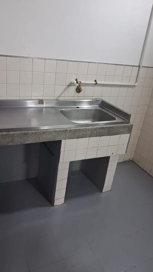 Bodega en arriendo en El Poblado, Medellín, 149 m² · foto 9 de 9