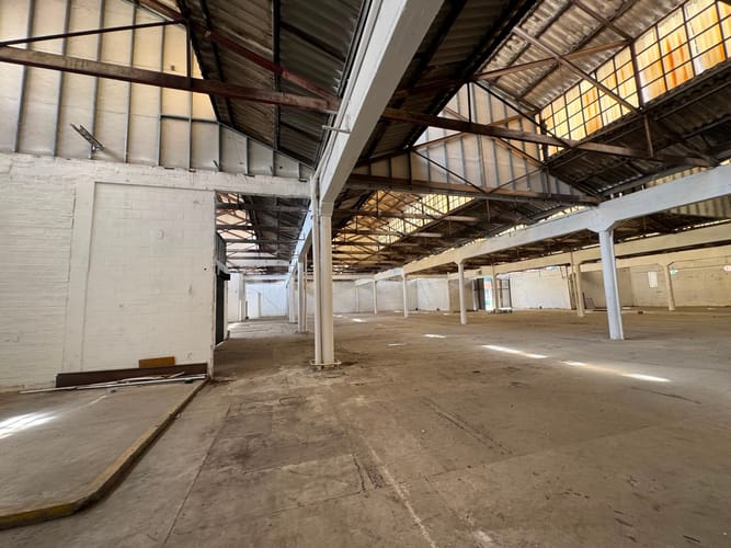 Bodega en arriendo en Zona Industrial No. 1, Itagüí, 2400 m² · foto 4 de 15