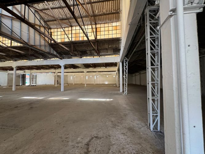 Bodega en arriendo en Zona Industrial No. 1, Itagüí, 2400 m² · foto 10 de 15