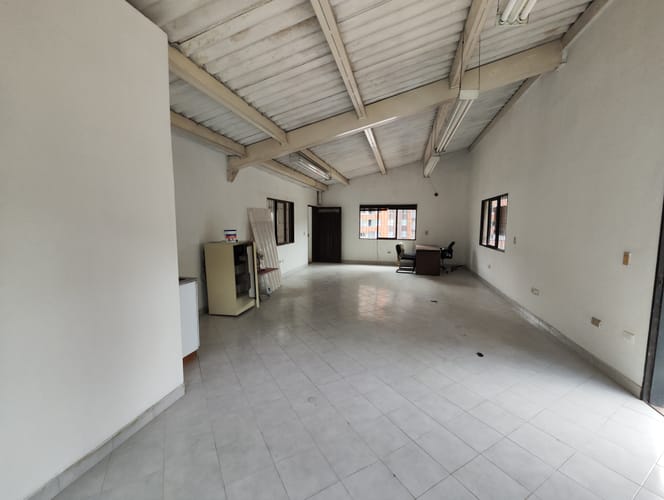 Oficina en arriendo en Viviendas Del Sur, Itagüí, 50 m² · foto 6 de 9