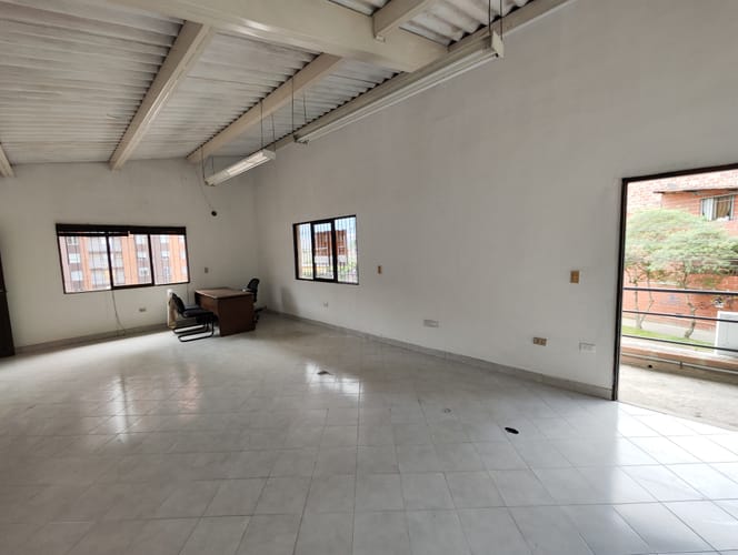 Oficina en arriendo en Viviendas Del Sur, Itagüí, 50 m² · foto 8 de 9