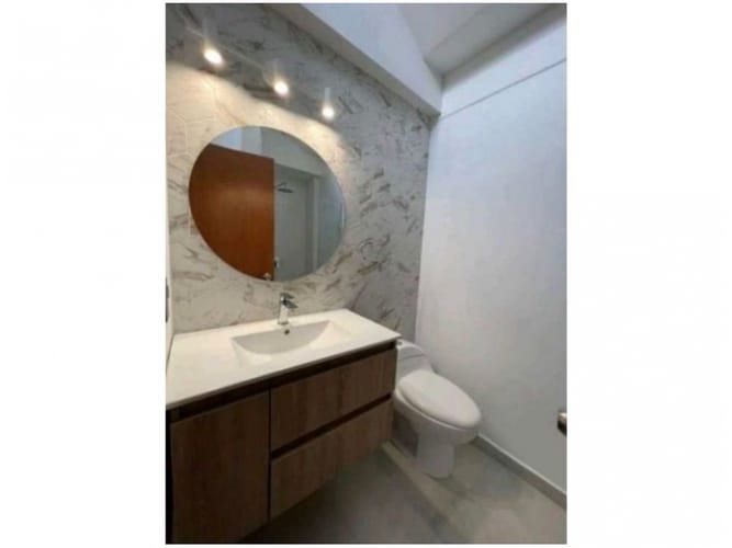 Casa de 4 alcobas en venta en Montessori, Envigado, 204 m² · foto 17 de 23