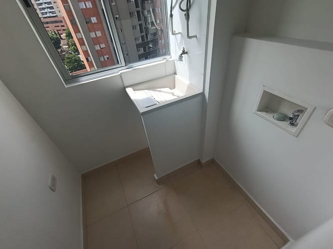 Apartamento de 3 alcobas en arriendo en Loma De La Doctora, Sabaneta, 78 m² · foto 3 de 20