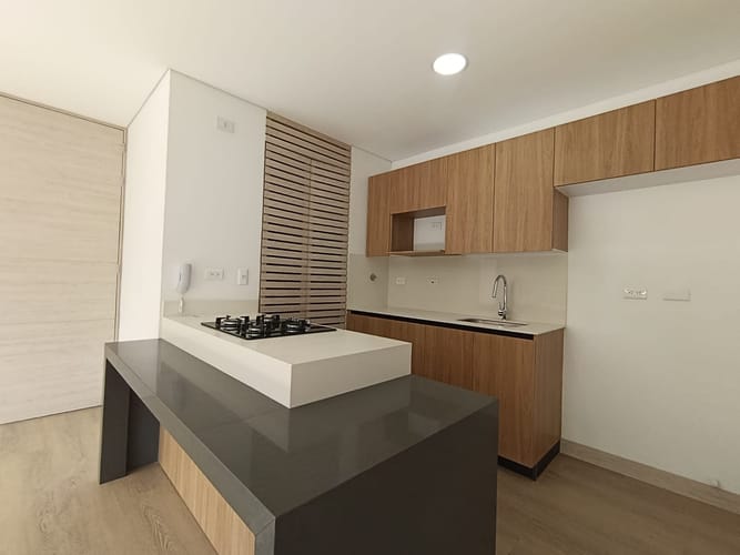 Apartamento de 1 alcoba en arriendo en El Poblado, Medellín, 67 m² · foto 8 de 20