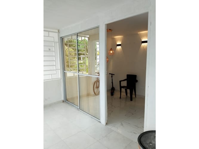 Casa de 3 alcobas en venta en San Isidro, Jamundí, 88 m² · foto 2 de 14