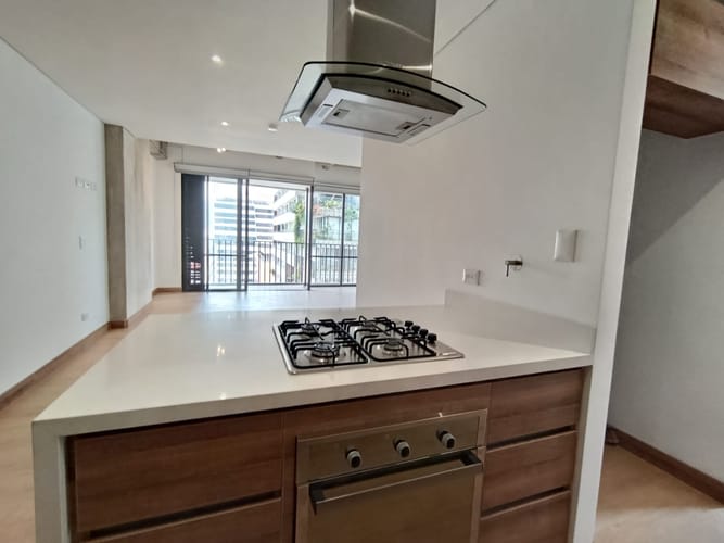 Apartamento de 1 alcoba en arriendo en Villa Carlota, Medellín, 62 m² · foto 6 de 16