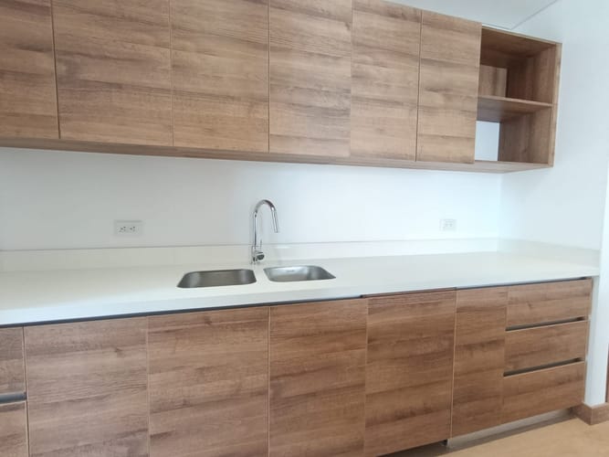 Apartamento de 1 alcoba en arriendo en Villa Carlota, Medellín, 62 m² · foto 9 de 16