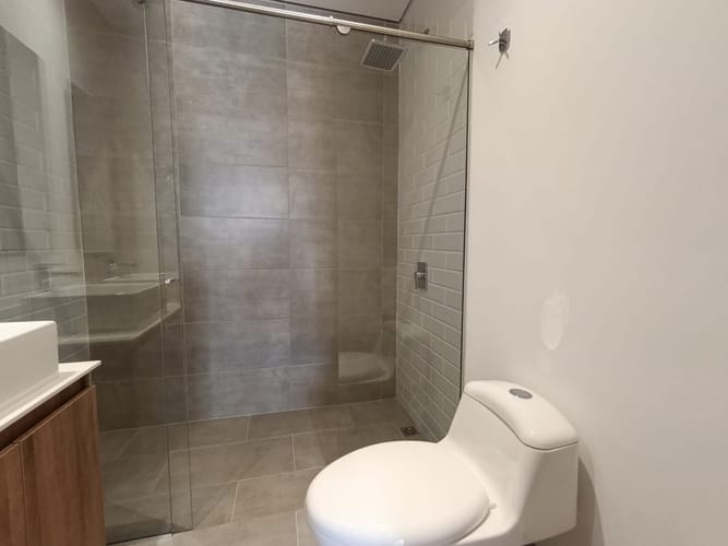 Apartamento de 1 alcoba en arriendo en Villa Carlota, Medellín, 62 m² · foto 15 de 16