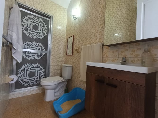 Casa de 4 alcobas en arriendo en Boston, Medellín, 90 m² · foto 5 de 13