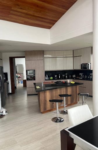 Casa de 4 alcobas en arriendo en El Carmen De Viboral, El Carmen de Viboral, 400 m² · foto 7 de 24