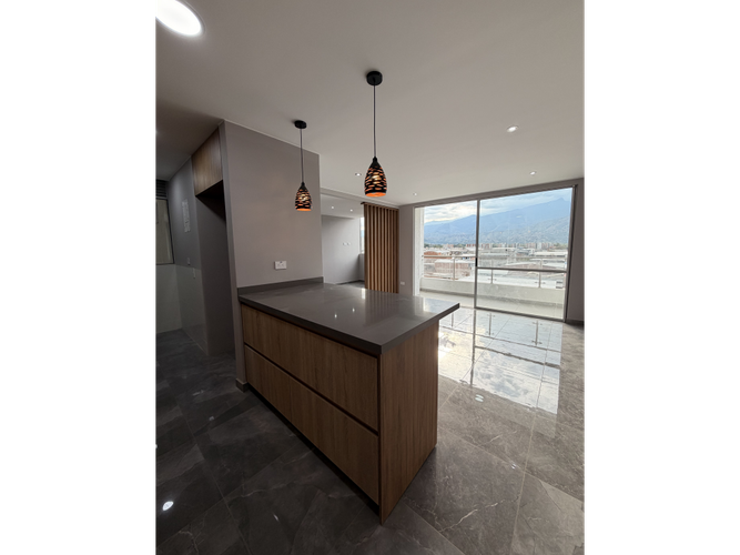 Apartamento de 2 alcobas en arriendo en El Piloto I Etapa, Jamundí, 74 m² · foto 2 de 17