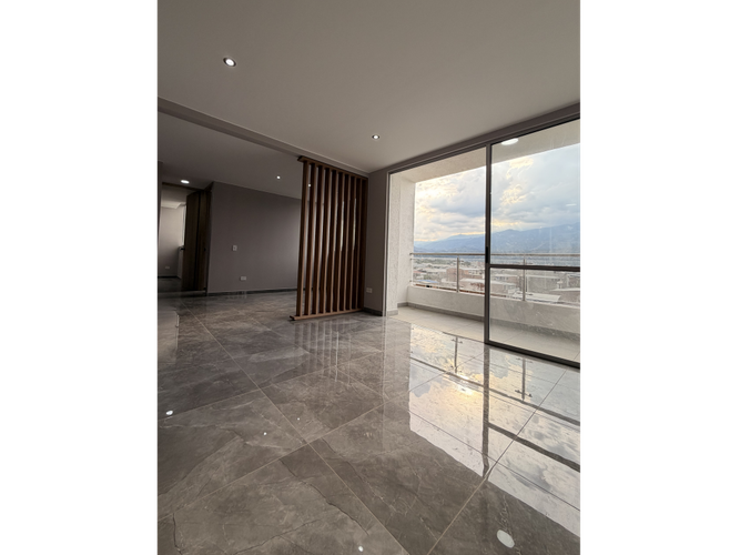 Apartamento de 2 alcobas en arriendo en El Piloto I Etapa, Jamundí, 74 m² · foto 7 de 17
