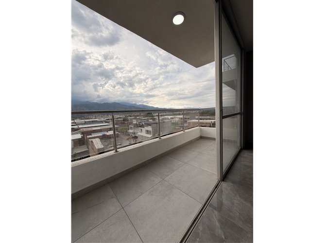Apartamento de 2 alcobas en arriendo en El Piloto I Etapa, Jamundí, 74 m² · foto 10 de 17