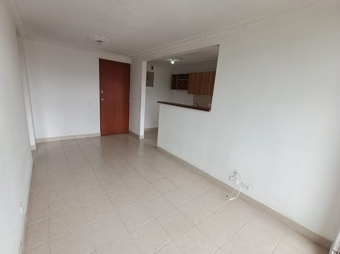 Apartaestudio en arriendo en Laureles, Medellín, 45 m² · foto 2 de 17